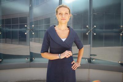 ZA ROK TYSIĄC?: Warszawski oddział Credit Suisse, którym kieruje Aneta Kocemba-Muchowicz, za rok może podwoić liczbę pracowników. W listopadzie firma wprowadziła się do kolejnych przestrzeni w biurowcu w centrum stolicy i działa na czterech piętrach.