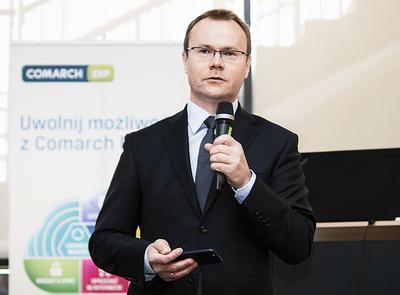 JASNY CEL: Jesteśmy zdeterminowani, żeby w ciągu najbliższych lat stać się największym dostawcą rozwiązań ERP w Polsce — mówi Zbigniew Rymarczyk, wiceprezes Comarchu, który w ostatnich latach zdobywał udziały rynkowe głównie kosztem zachodniej konkurencji.