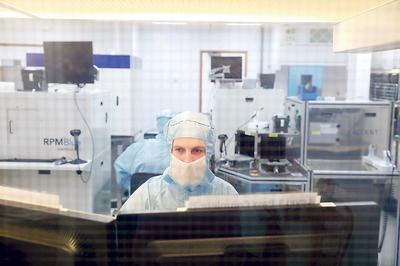 NOWOCZESNY BIZNES: Otwartość firm na innowacje, zarówno produktowe, jak i organizacyjne, przekłada się na ich konkurencyjność. Jak zaznacza Magdalena Kosewska-Kwaśny, partner w Crido Taxand, rynek spodziewa się nowości i do tych oczekiwań powinni dostosowywać się przedsiębiorcy.