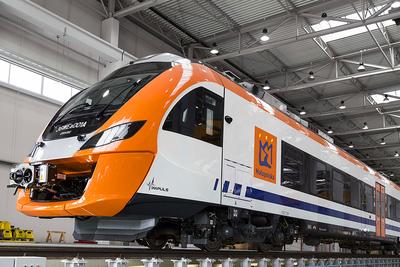SZYBKI LOKALNY POCIĄG: Impuls jest produkowany od 2012 r. i cieszy się dużym zainteresowaniem przewoźników. Używają go w transporcie lokalnym, choć i na szybkich torach sobie radzi — jego rekord to ponad 225 km/h, ustanowiony w 2015 r.