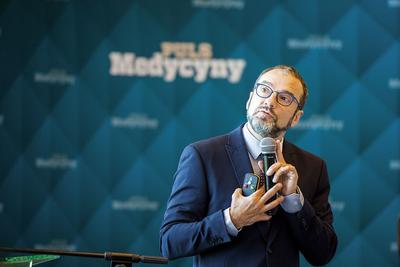 Wiceminister zdrowia Marcin Czech