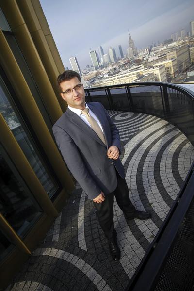 BYŁO,
MINĘŁO: Po kilku latach zmienność wróciła na rynki akcji i będzie trwać — mówi
Jarosław Niedzielewski, dyrektor departamentu inwestycji Investors TFI.