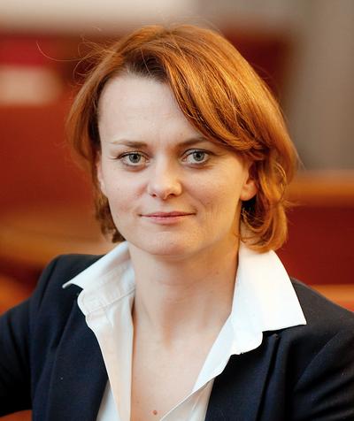 WYJŚĆ POZA POLSKĘ: