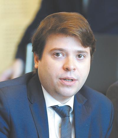 Juliusz Krzyżanowski, adwokat, Baker McKenzie