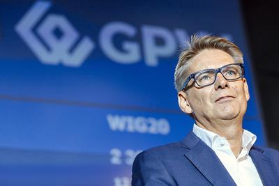 DUŻEMU TRUDNIEJ: Play, którym jeszcze przez kilka miesięcy kierować będzie Jørgen Bang-Jensen, zaczynał jako start-up, a stał się największym pod względem liczby klientów operatorem w kraju. Na pozycji lidera o wzrost jest trudniej, a dynamika wyników nie imponuje tak jak przed debiutem giełdowym.