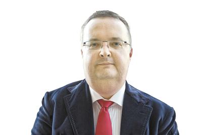 Krzysztof J. Filipiak
