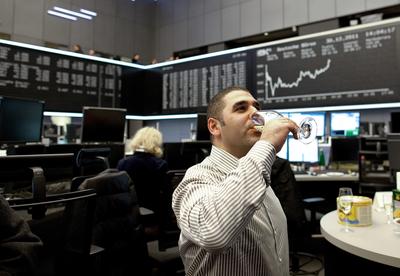 DAX