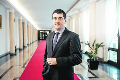 PRECYZJA CELEM: Leszek Skiba, wiceminister finansów, wyjaśnia, że celem części zmian proponowanych w PIT i CIT jest doprecyzowanie przepisów nowelizacji z 27 października 2017 r. dla wyeliminowania ryzyka ich niewłaściwej interpretacji. Dotyczy to np. dochodów z programów motywacyjnych.