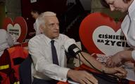 Buzek dba o ciśnienie