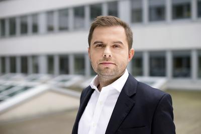 BANKOWIEC: