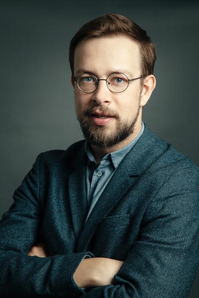 PRZYSZŁOŚĆ: Zdaniem Jakuba Klimkiewicza z TOR, samorządy będą zmuszone wprowadzać coraz ostrzejsze restrykcje dotyczące ruchu samochodów. — Albo chcemy miasta tranzytowego, jakim były miasta epoki PRL, albo miasta, w którym po prostu dobrze się żyje, wypoczywa, robi zakupy — mówi ekspert.