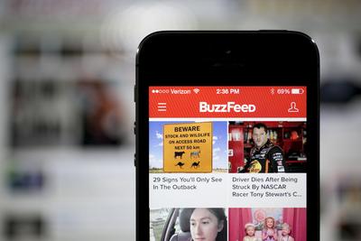 BuzzFeed na smartfonie