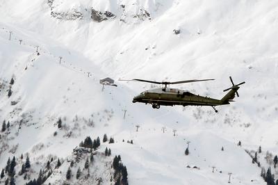 Uczestnicy WEF przyjeżdżają do Davos z Zurychu limuzynami, natomiast prezydent USA sfrunął z nieba.