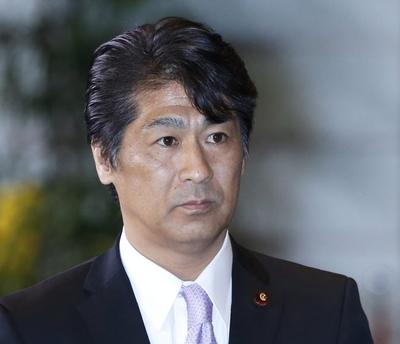 Norihisa Tamura, japoński minister zdrowia, pracy i opieki socjalnej (fot. Bloomberg)