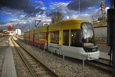 Łódź, tramwaj Bombardier Cityrunner. Jeszcze bez klimatyzacji. Fot. HuBar