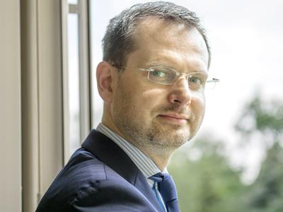 Dr n. med. Dominik Dytfeld: Szpiczak jest chorobą niejednorodną, a największym problemem w jego leczeniu jest narastająca chemioodporność. Dlatego praktycznie w większości sytuacji klinicznych rekomenduje się terapie wielolekowe, których podstawą są leki immunomodulujące.
